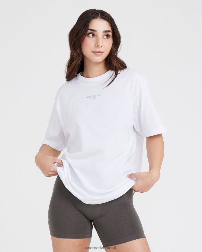 roupas br Oner Active camiseta gráfica oversized de manga curta branco 8488X2541