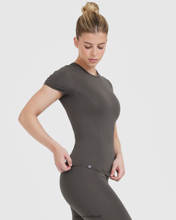 roupas br Oner Active camiseta suave e suave de manga curta cinza profundo 8488X2391